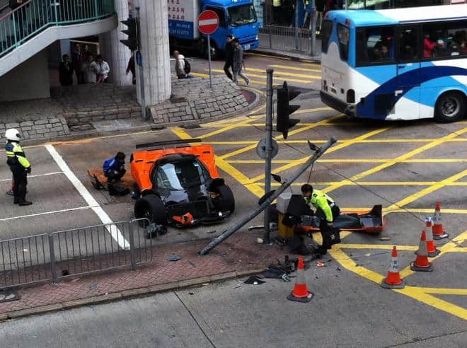 Pagani Zonda Wrecked in Hong Kong