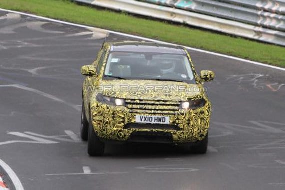 Heavily Camouflaged 2012 Range Rover Evoque Five-Door Model Clicked by Spy Cameras