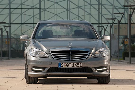 Mercedes S350 BlueTec Promises Admirable Fuel Economy; Now Available In Germany