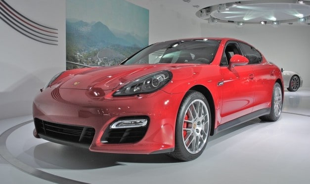 Porsche Panamera GTS 2012